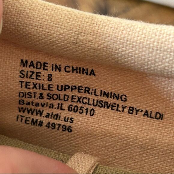 Serra women’s size 8 green & pink tropical print canvas flat shoes EUC - Picture 11 of 11